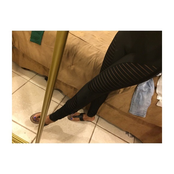 Motor MESH Leggings.