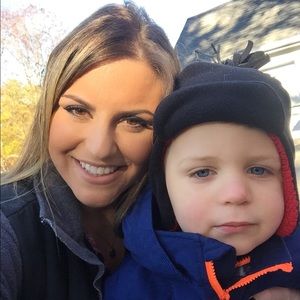 Meet your Posher, Sabra