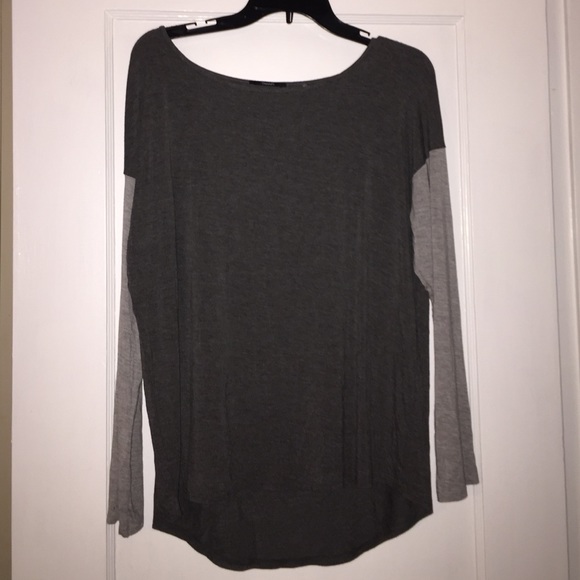 Light grey & dark grey long sleeve flowy top