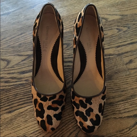 Kenneth Cole Designer Calf Hair Leopard Heels - Picture 2 of 4