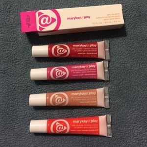 Mary Kay lip gloss