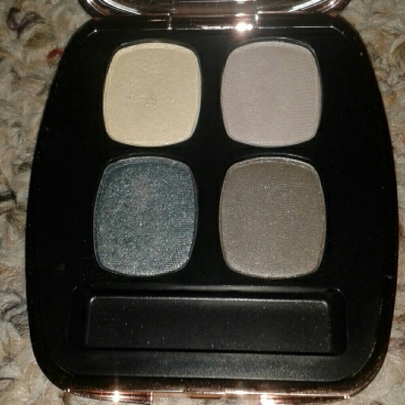 Bare Minerals "exotic escape"