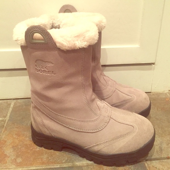 Gray Sorel Boots