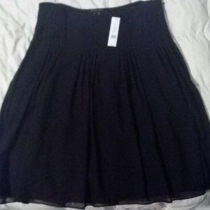 Brand New w/ Tag Theory Black Skirt