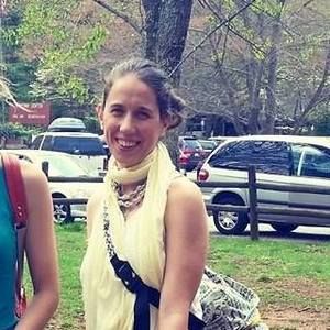 Meet your Posher, Amora