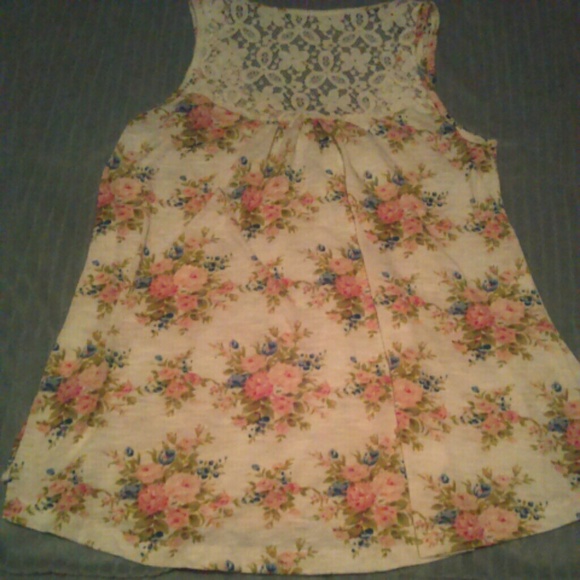 Flowery White Tank Top w/ Lace Half Back - Picture 2 of 2