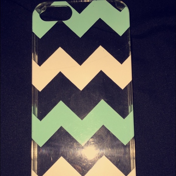 iPhone 5s case - Picture 1 of 1