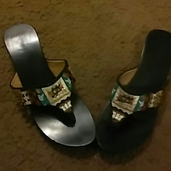 Shoes - Picture 2 of 2