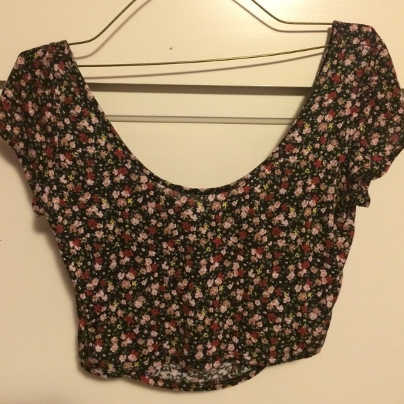 Floral crop top