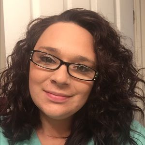 Meet your Posher, Kaitlyn