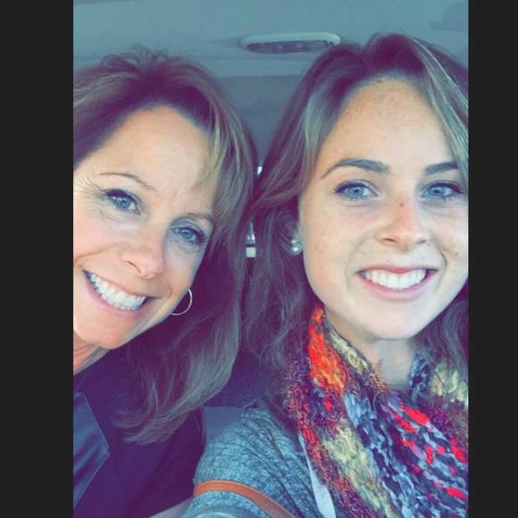 Meet your Posher, Julia