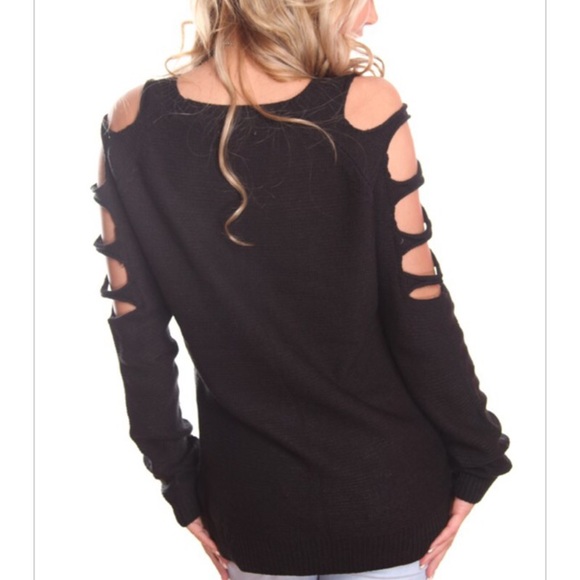 Black cut sleeve sweater ONE HOUR SALE - Picture 4 of 4