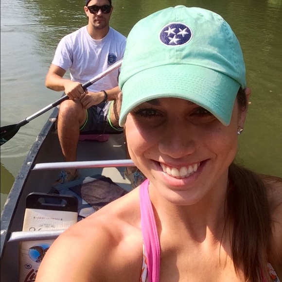 Meet your Posher, Shelby