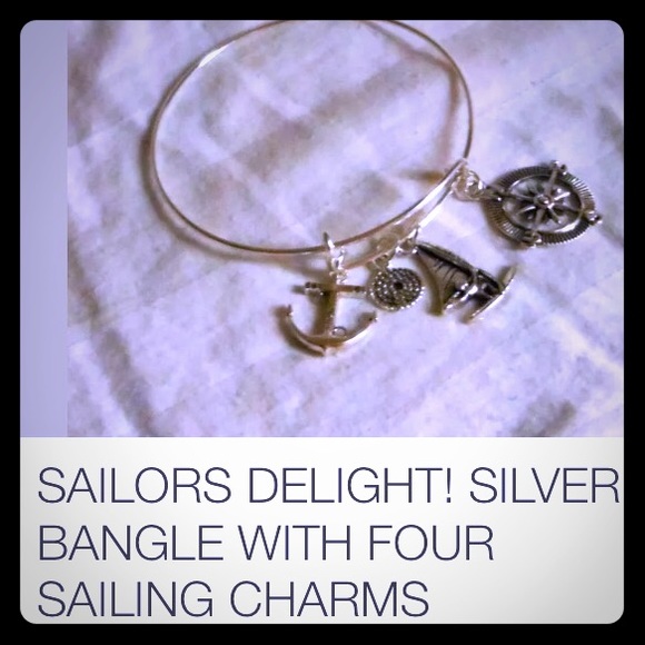 SAILORS DELITE SILVER BANGLE