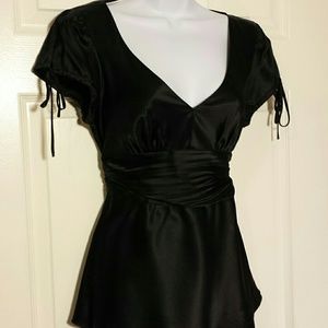 Express Design  Studio Black Top