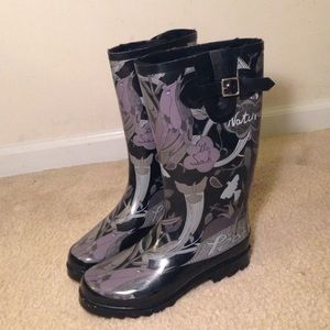 Rain Boots! ☔️☁️