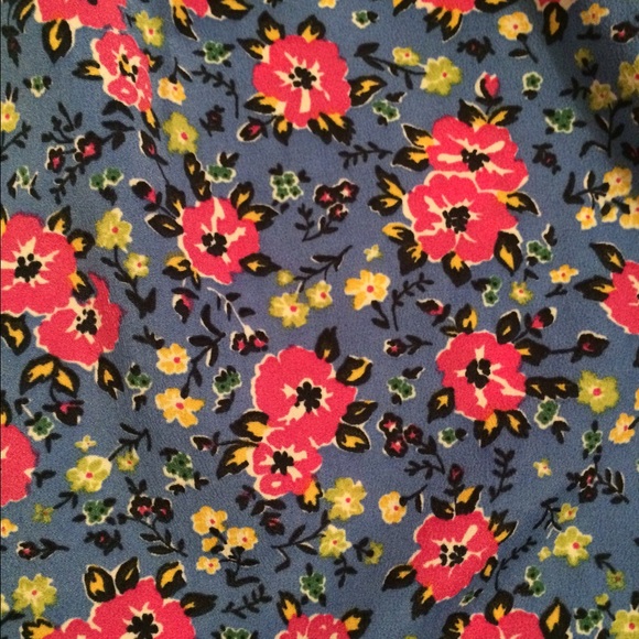 Blue floral dress! - Picture 3 of 3