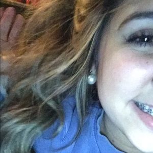 Meet your Posher, Natalie