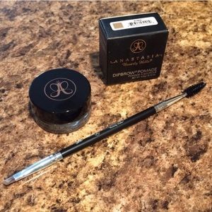 Anastasia Beverly Hills #12 Brush