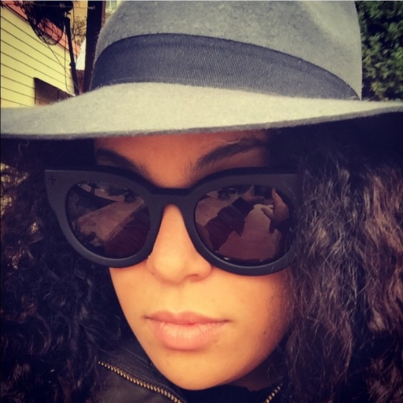 Grey & black felt fedora