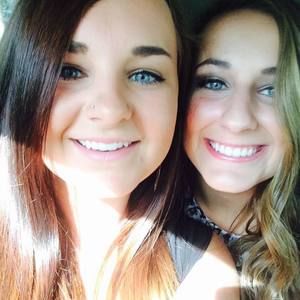 Meet your Posher, Ashlëy