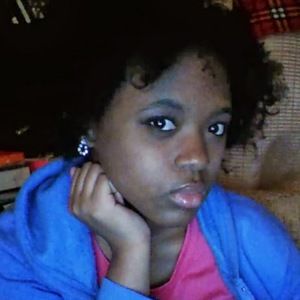 Meet your Posher, Zena