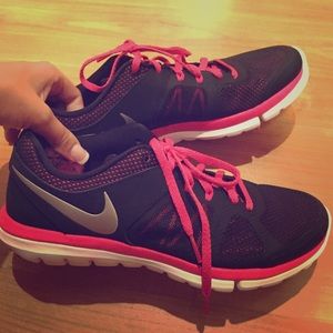 Nike sport running shoes new condition !!!!