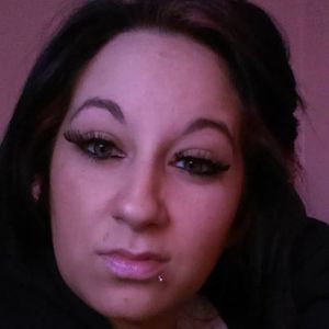 Meet your Posher, Mia