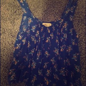Hollister Tank w/ open back