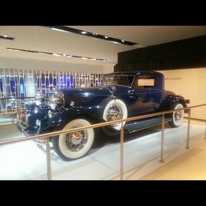 Meet your Posher, Carlyce