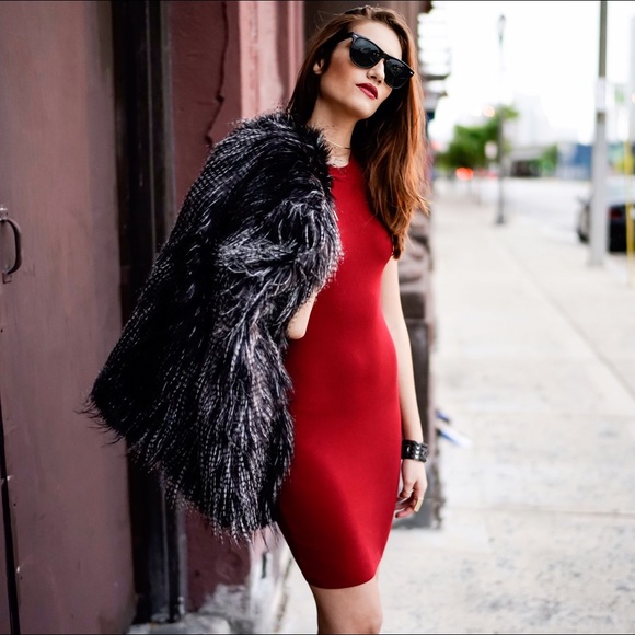 BLACK/GREY STRIPED FUR COAT - Picture 4 of 6