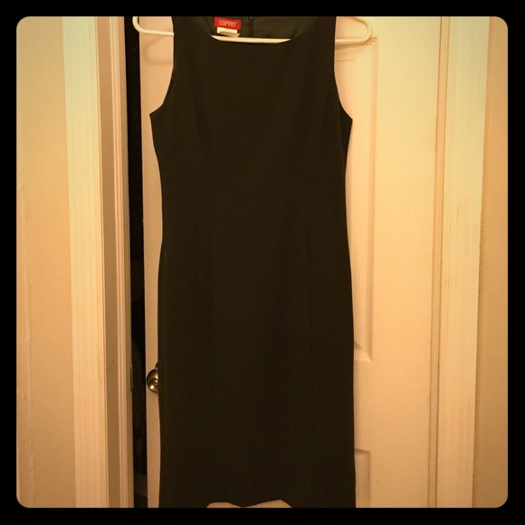 Size 3/4 dark gray dress. Only wore once.