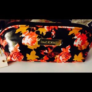 SALE Isaac Mizrahi- FLORAL COSMETIC CASE-NEW❤️