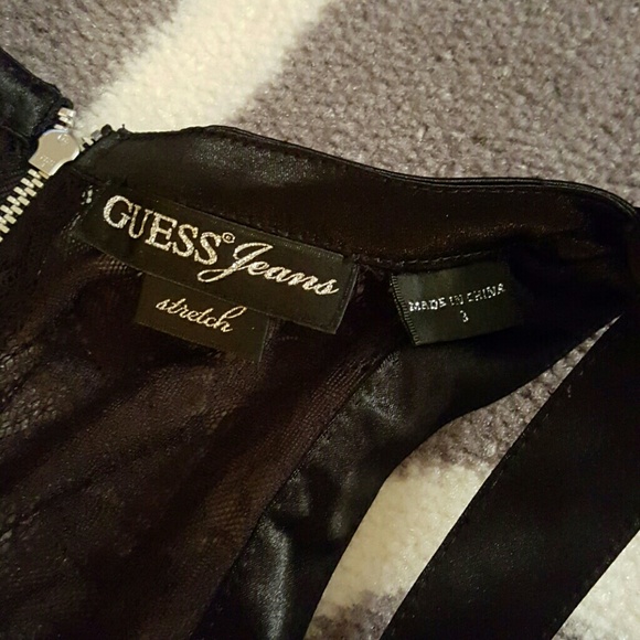 Guess Bodycon dress - Picture 2 of 4