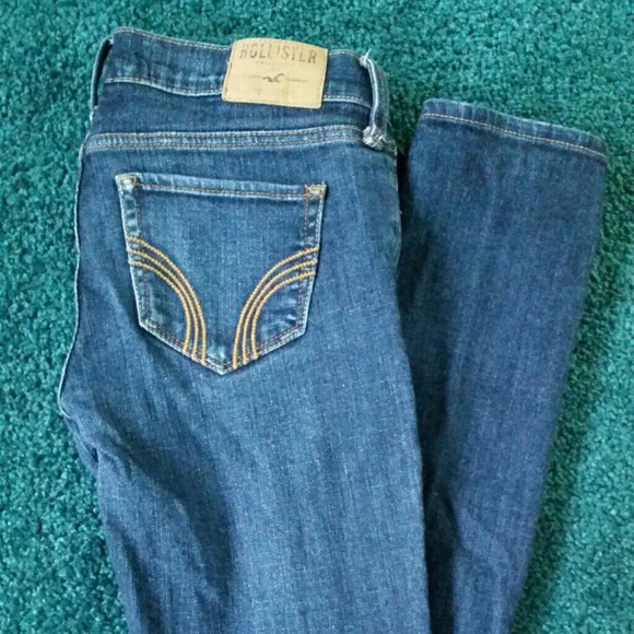 Hollister skinny jeans