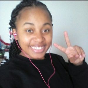 Meet your Posher, Kambria