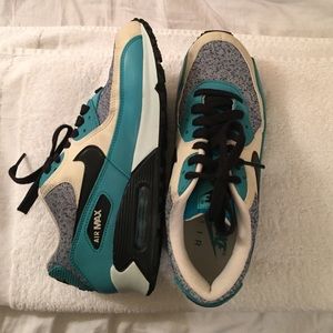 Womens Nike air max 90 size 8.5