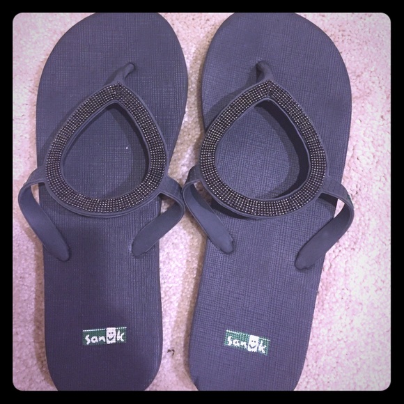 Sanuk Sandles