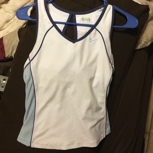 Nike workout tank