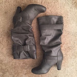 Xhilaration | Gray slouch booties