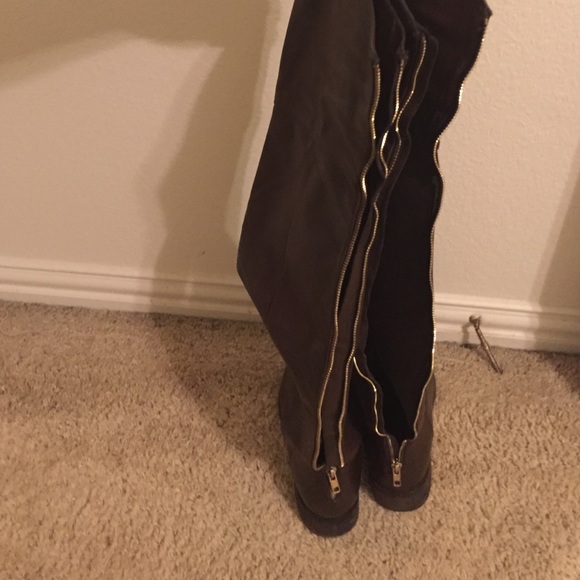 Long boots - Picture 2 of 3