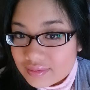 Meet your Posher, Tuyet