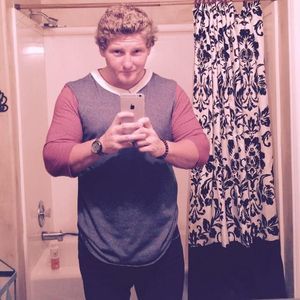 Meet your Posher, Cody