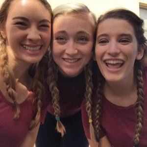 Meet your Posher, Alexandra