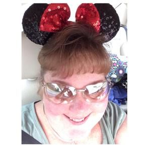 Meet your Posher, Michele