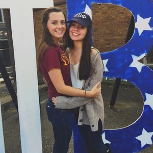 Meet your Posher, Laura