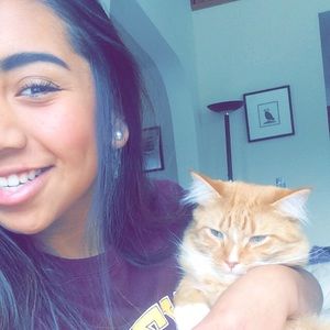 Meet your Posher, Ali