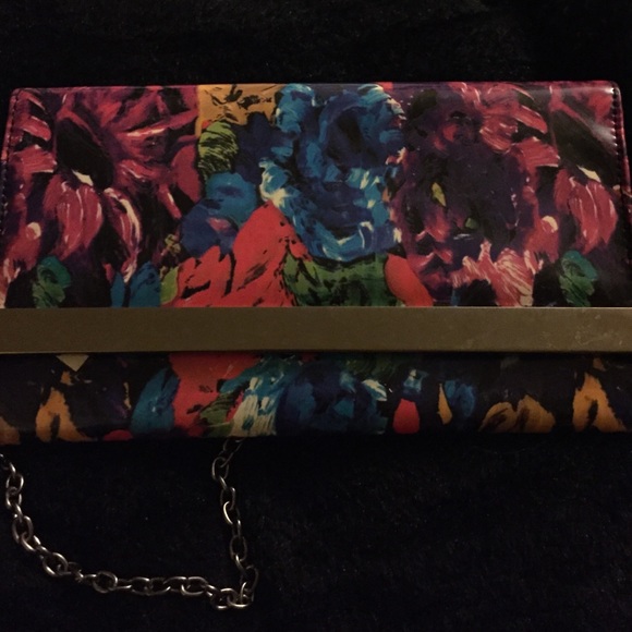 Steve Madden floral clutch