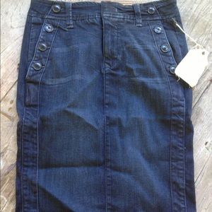 Level 99 denim pencil skirt RETAIL $98