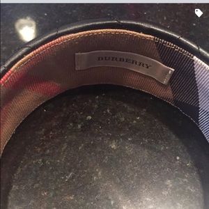 Burberry headband never worn